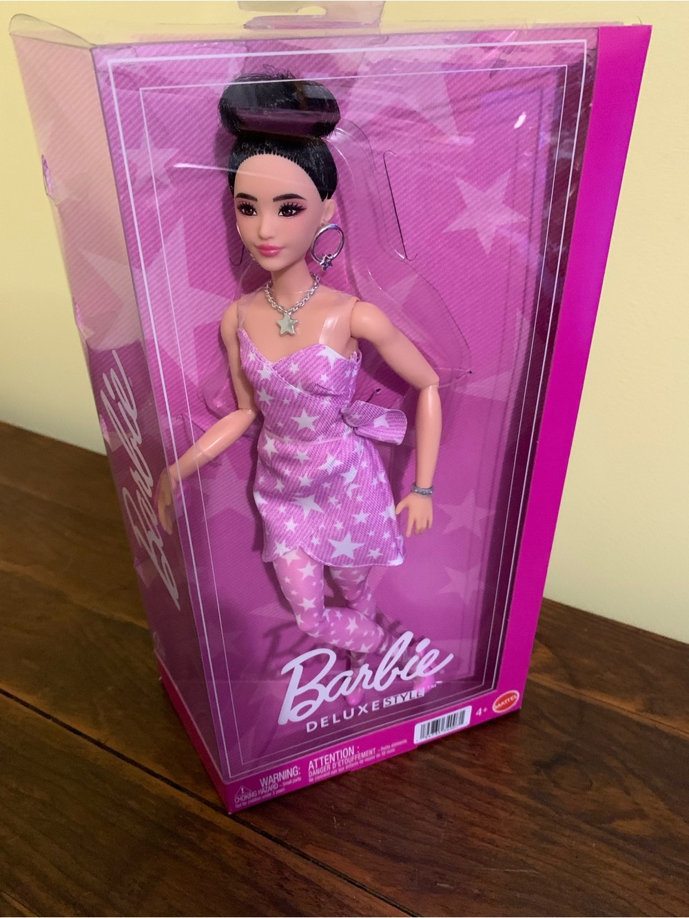 #11 Deluxe Style Barbie NIB NRFB